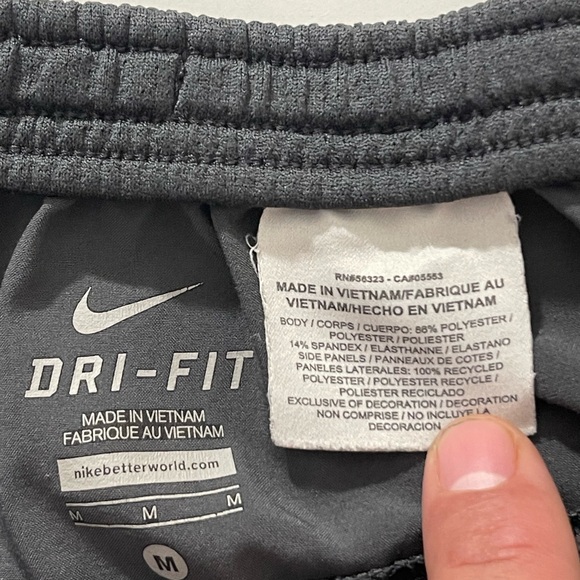 NIKE Running Dri-Fit Sweatpants - Picture 3 of 8